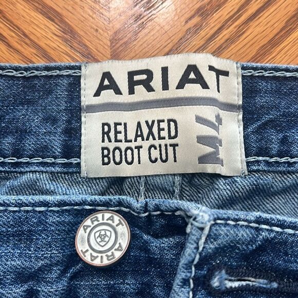 Ariat Men's Blue Relaxed Boot Cut Jeans - Picture 2 of 7